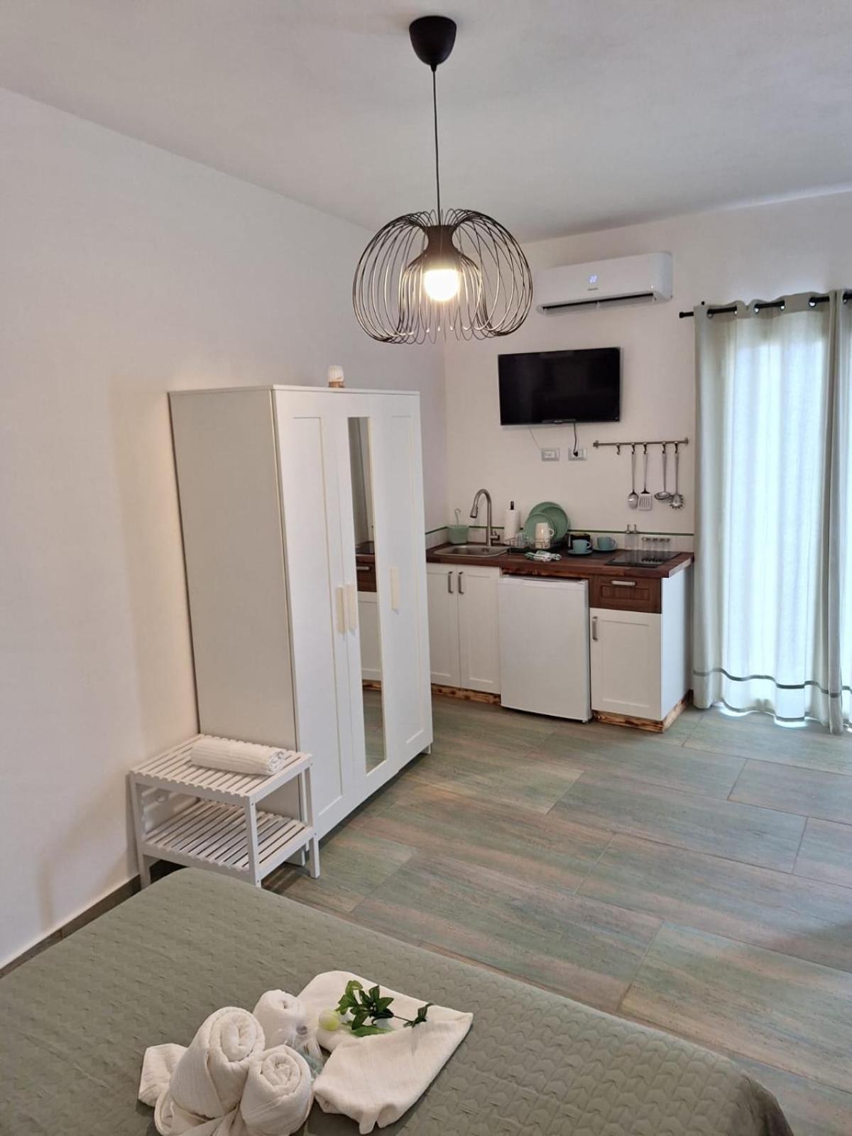 Casa Vacanze Green House Теразини Екстериор снимка