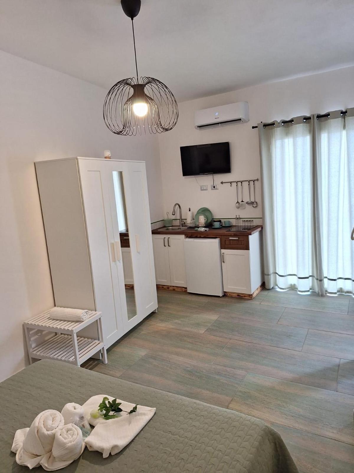 Casa Vacanze Green House Теразини Екстериор снимка