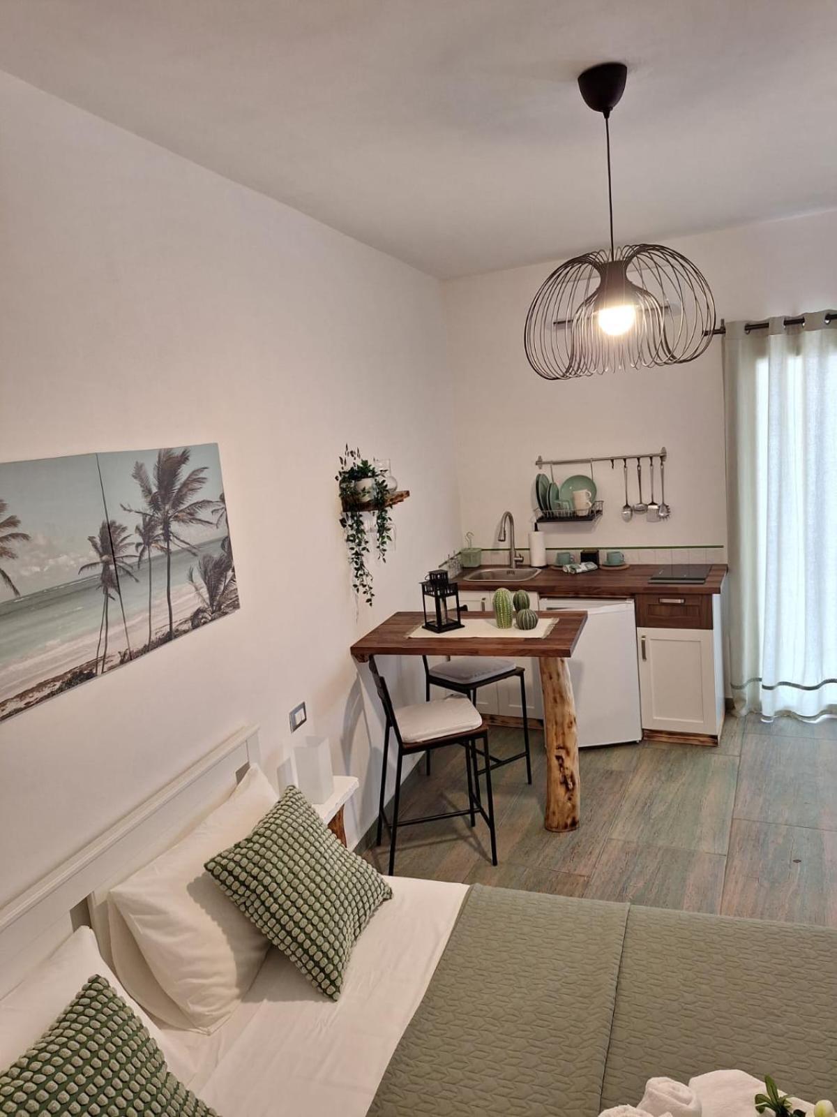 Casa Vacanze Green House Теразини Екстериор снимка